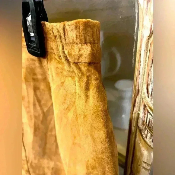 Hunt Club Womens 100% Camel Suede Leather skirt Size 12 - Picture 4 of 6